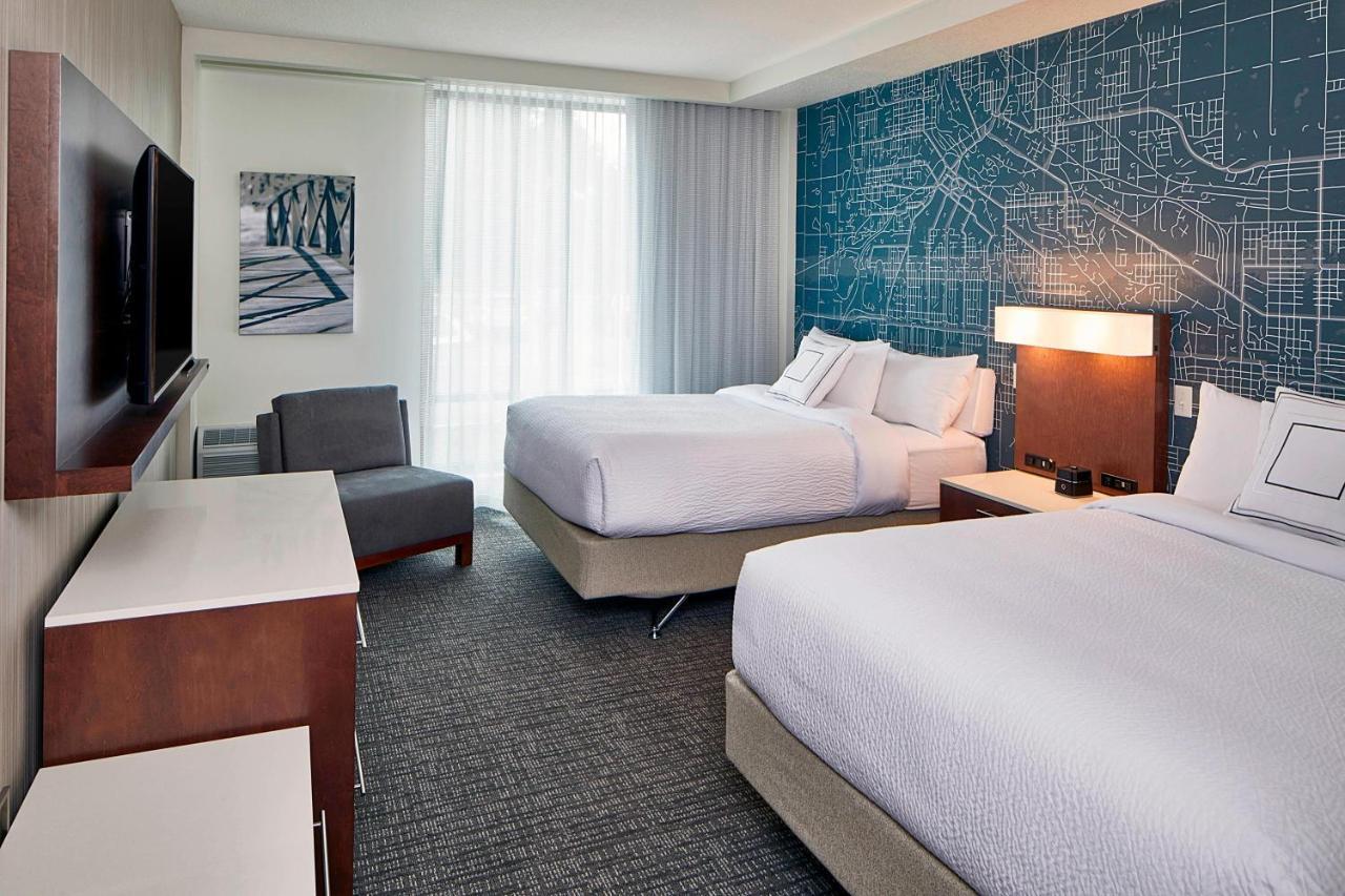 Courtyard By Marriott Minneapolis West Saint Louis Park Exterior photo