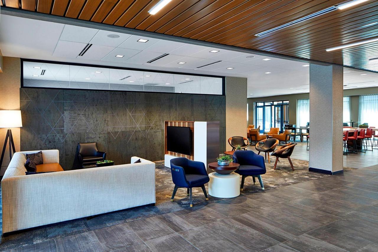 Courtyard By Marriott Minneapolis West Saint Louis Park Exterior photo
